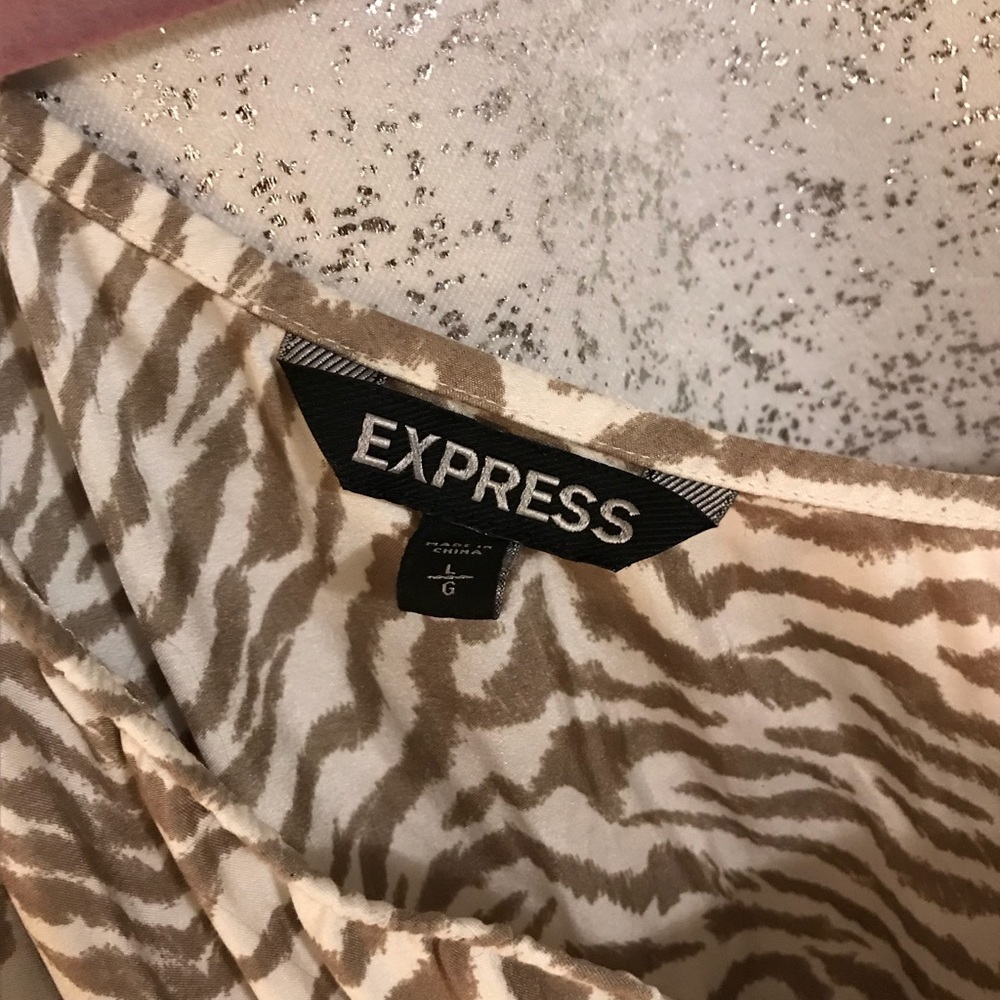 Silk dress - Picture 3 of 5